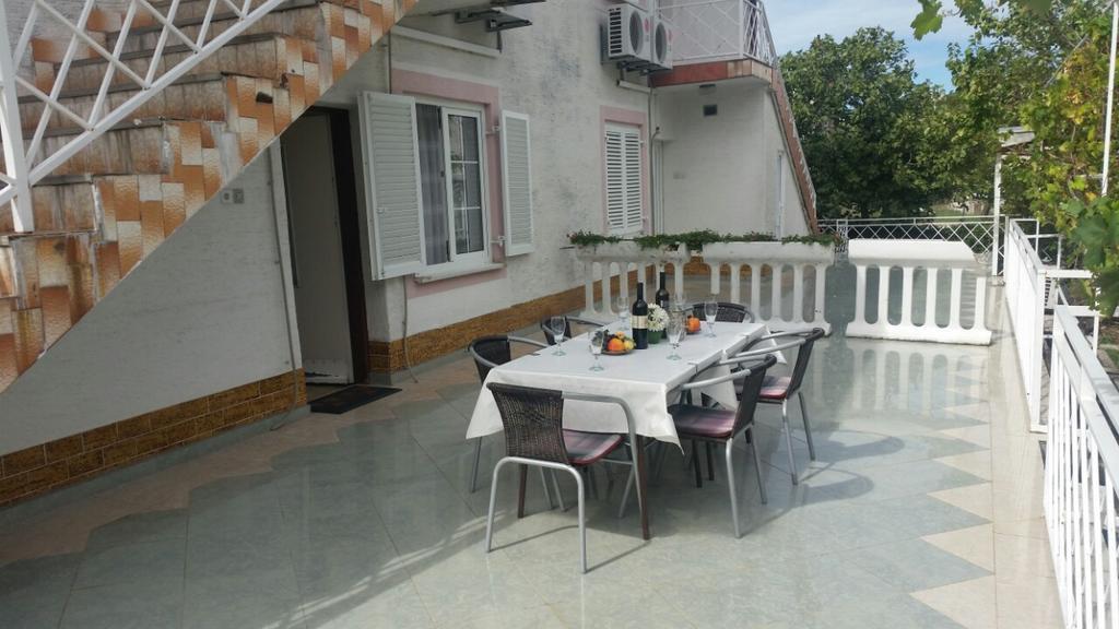 Apartmani Royal Zganec Crikvenica Zewnętrze zdjęcie