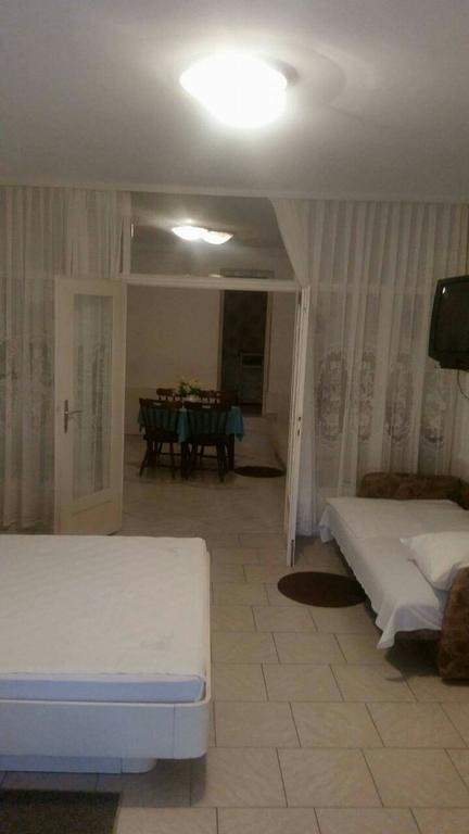 Apartmani Royal Zganec Crikvenica Zewnętrze zdjęcie