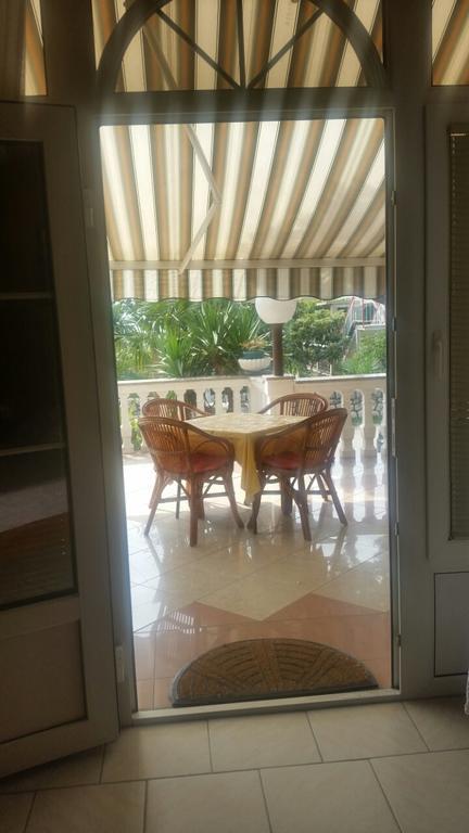 Apartmani Royal Zganec Crikvenica Zewnętrze zdjęcie