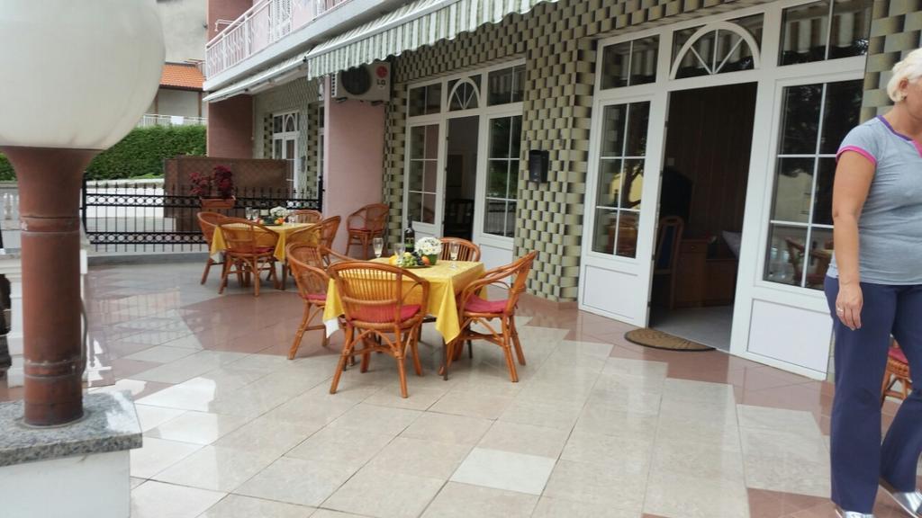 Apartmani Royal Zganec Crikvenica Zewnętrze zdjęcie